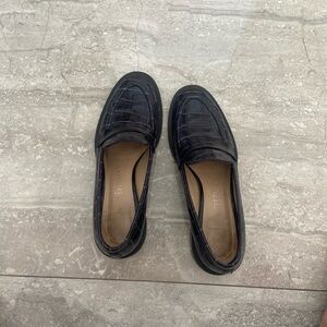 Stuart Weitzman dark blue Croc-Embossed real leather Loafers